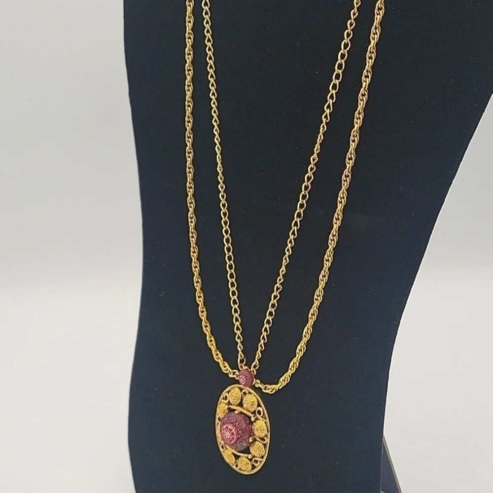 Celebrity NY Vintage Pendant Moroccan Matrix Necklace